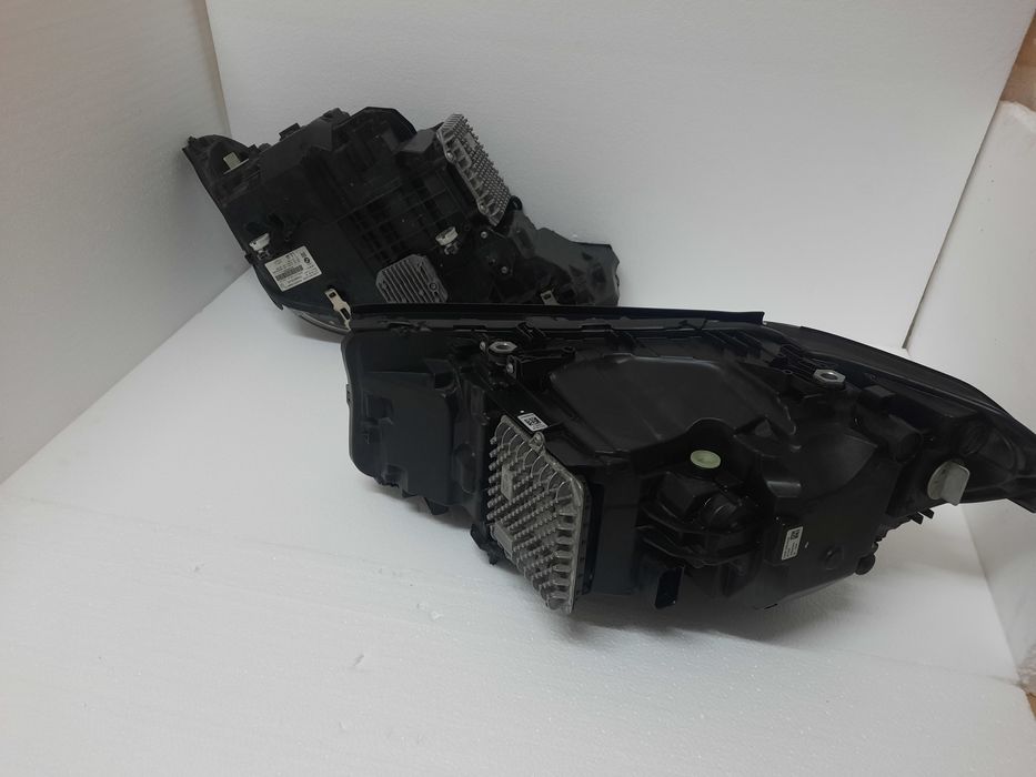 Far faruri bmw G30 G31 full led cornering seria 5 an 2017-2019