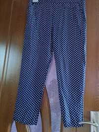 Vând Pantaloni Dama de Vara Mărimea L Italia