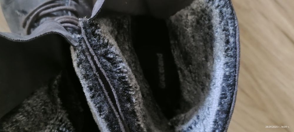 Дамски боти набук