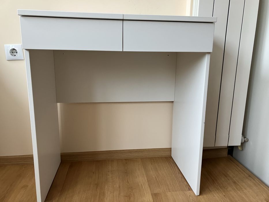 Тоалетка BRIMNES