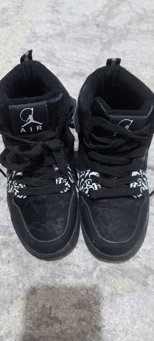 Продам обувь на мальчика