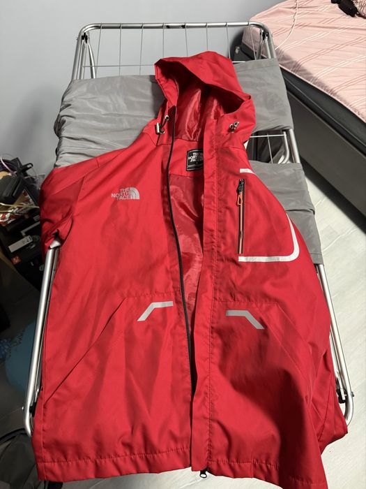 Ветровка the north face