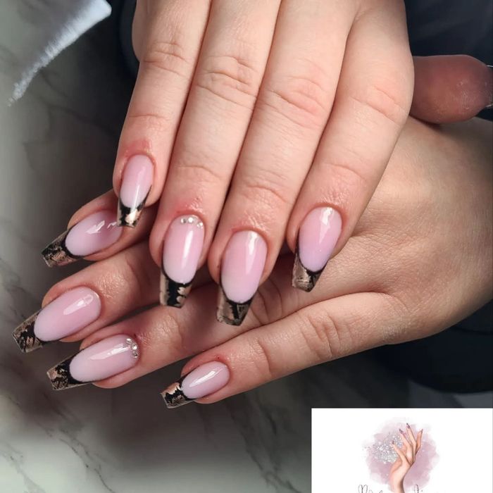 Aplic unghii cu gel