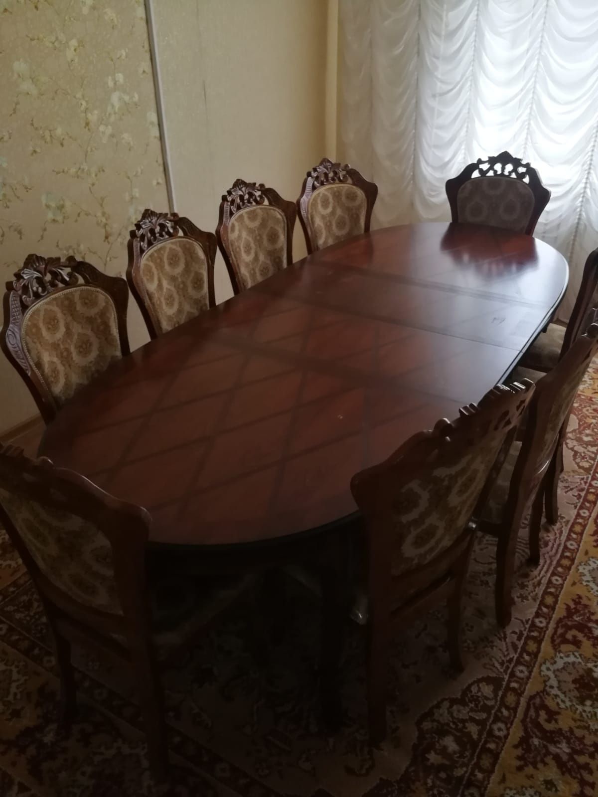 Продам стол со стульями