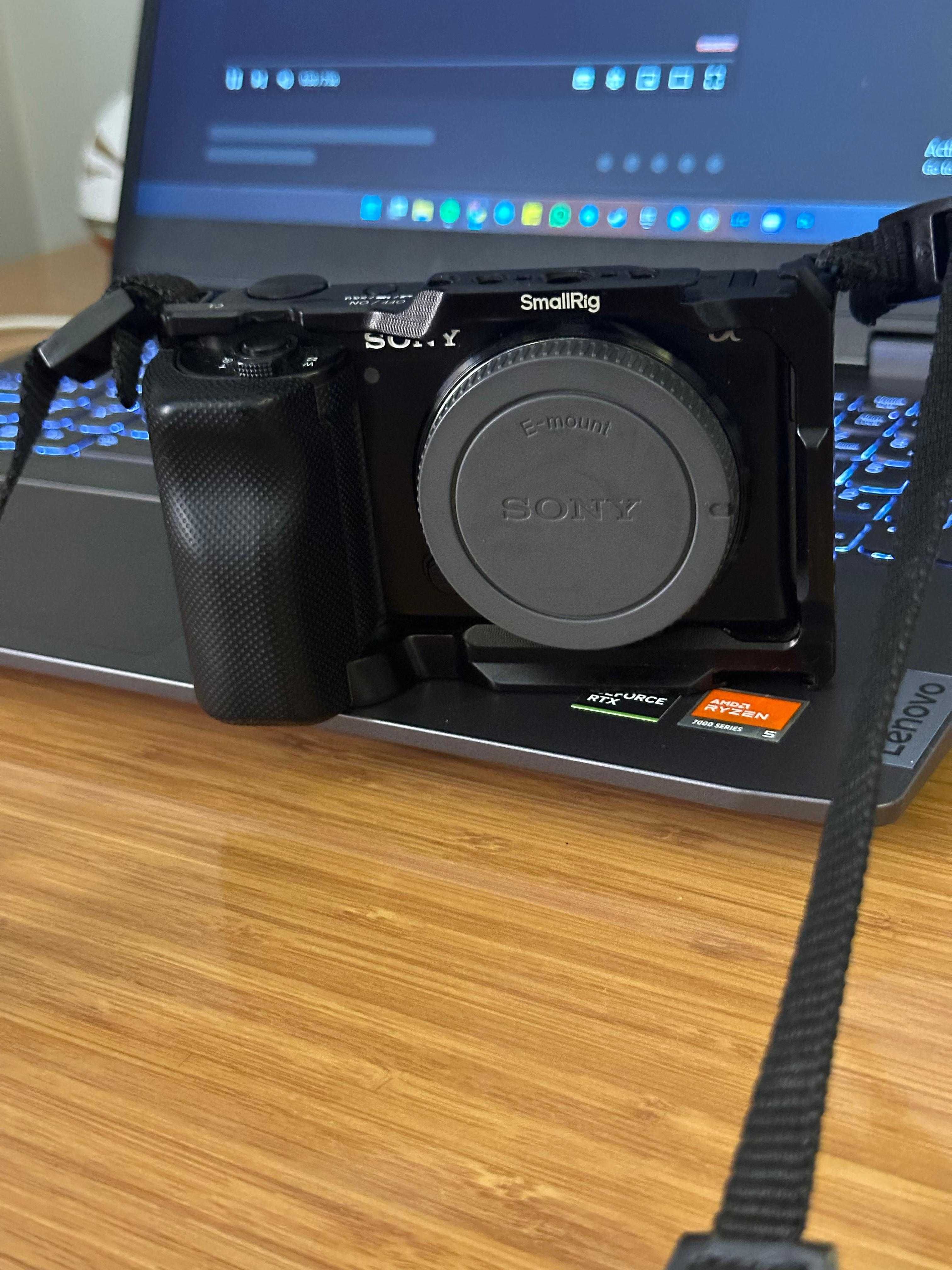 Pachet Sony ZV-E10 (garantie) + Sigma 30mm 1.4 + accesorii