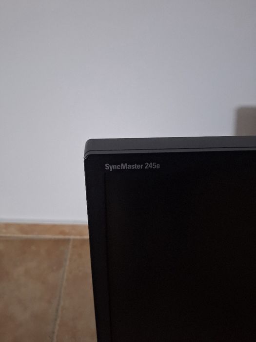 Vand monitor Samsung diagonala de 24 inch