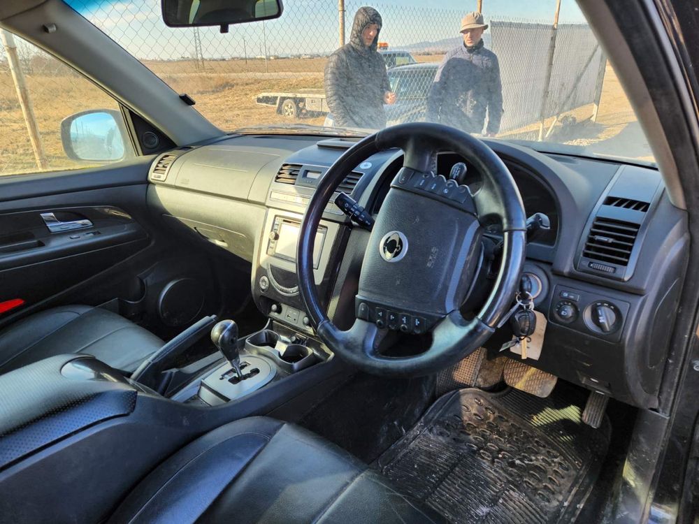 За Части Ssangyong Rexton auto 2.0xdi 2014 г
