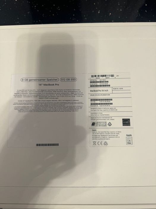 MacBook Pro 14" 8/512 GB M3 Sigilat/Germania