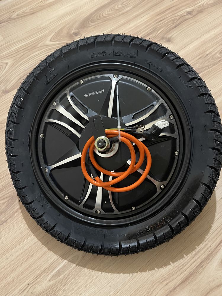 Двигател за триколка или скутер 60/72V 2000W