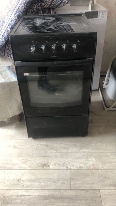 Продам плиту электрическую