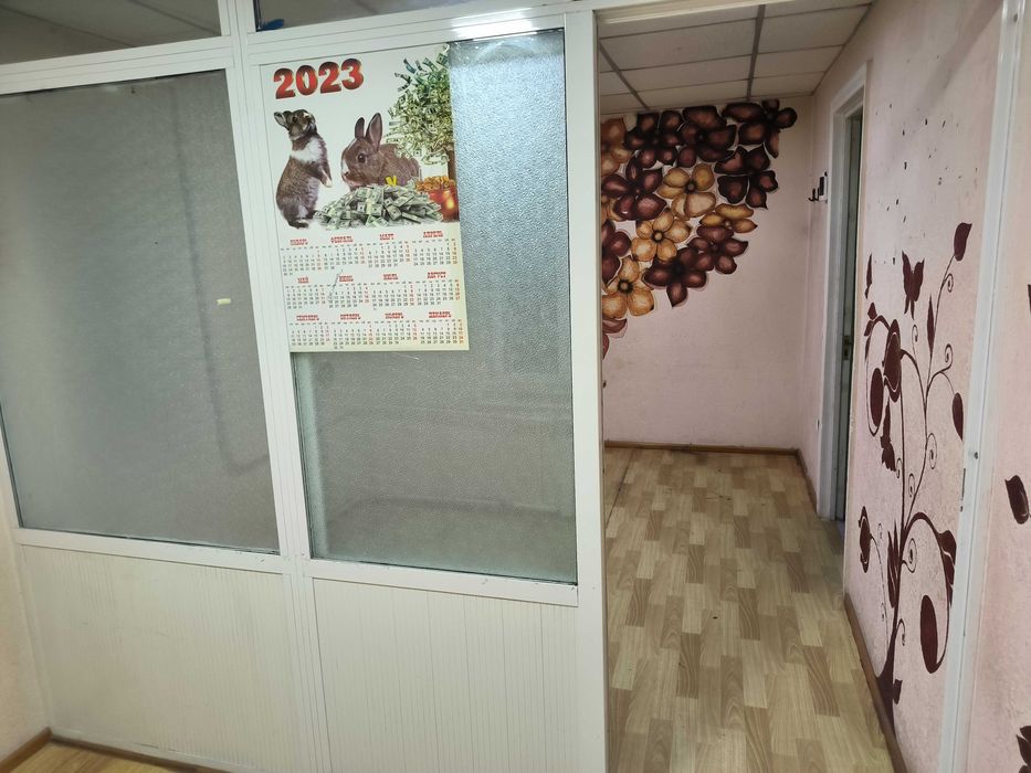 Buyuk Ipak Yoli metrosida ijara uchun noturar 1 xona 15 m2 bor