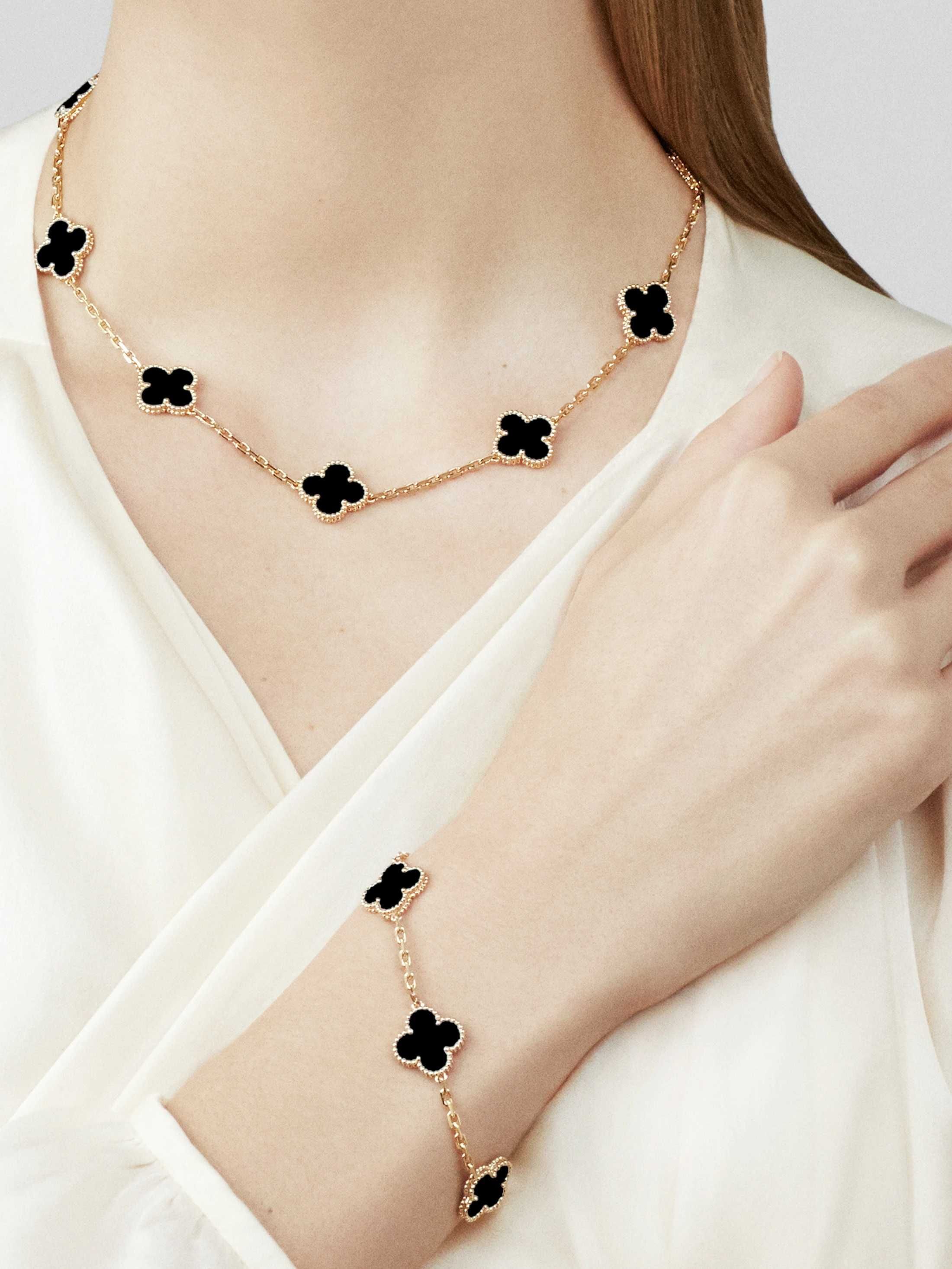 Van Cleef & Arpels VCA Black Onyx 5 Motifs Alhambra Дамска Гривна