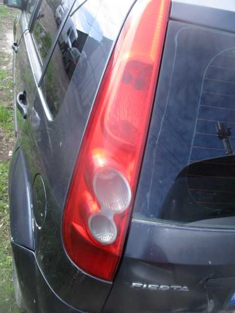 Tripla stop stanga dreapta spate FORD FIESTA an 2008 facelift complete