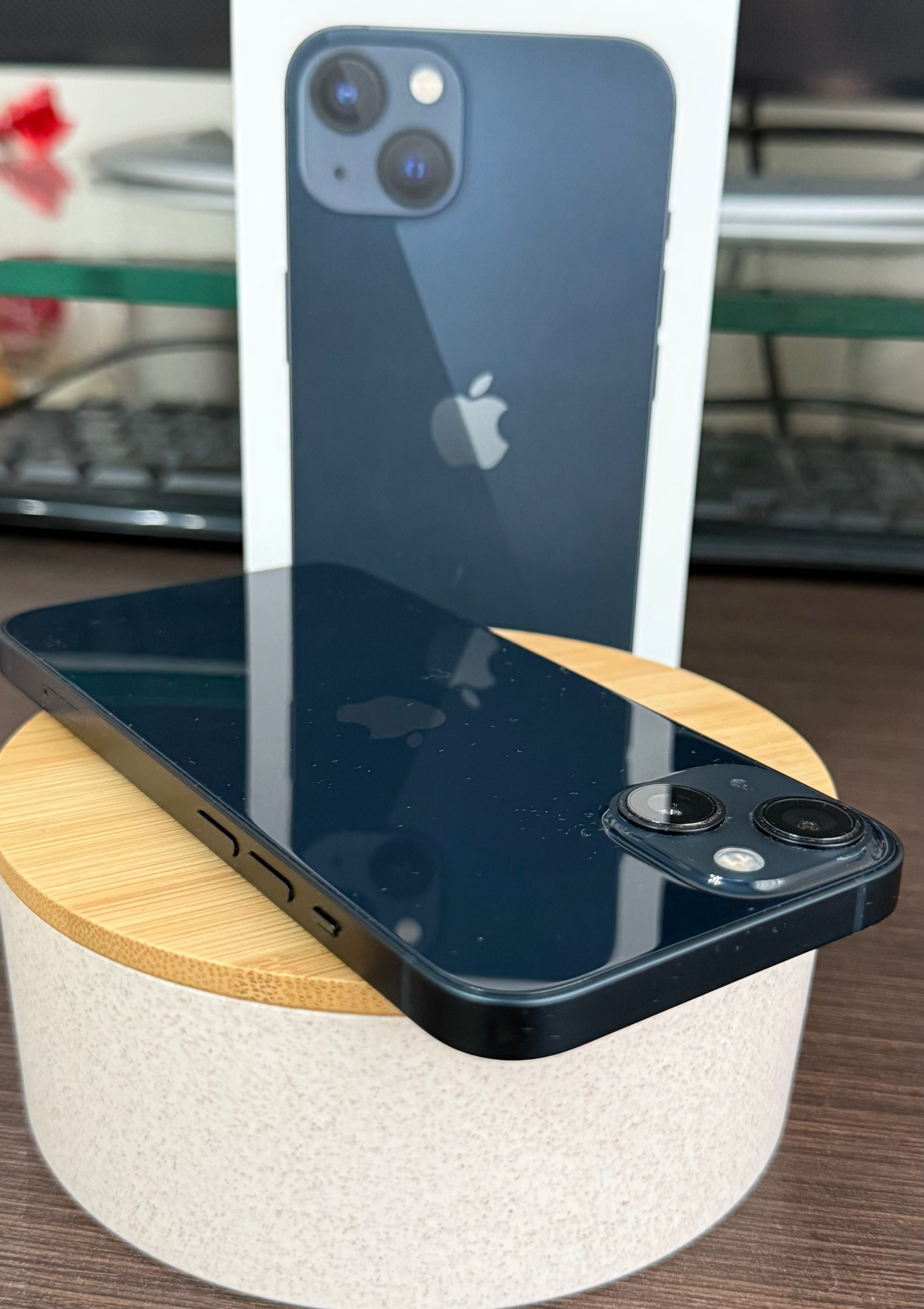 iPhone 13 Midnight Blue