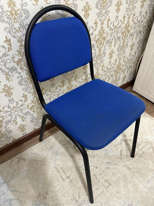 Офисные стулья