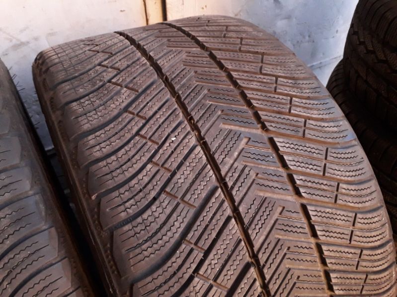 Anvelope Second iarna 295-30-R20