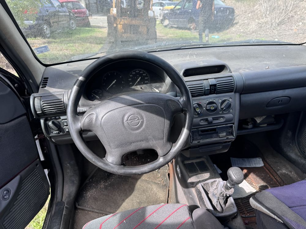Opel Corsa GSi 1.6i 16v 1999г На Части