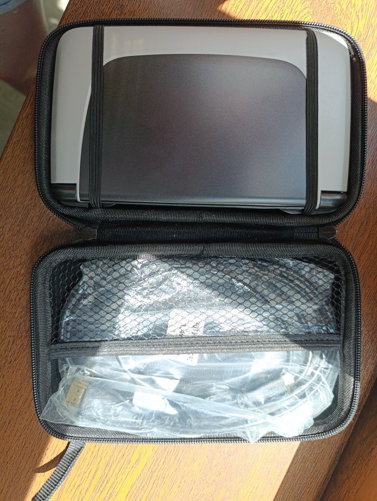 Продам GPD GamePad Digital Win 2