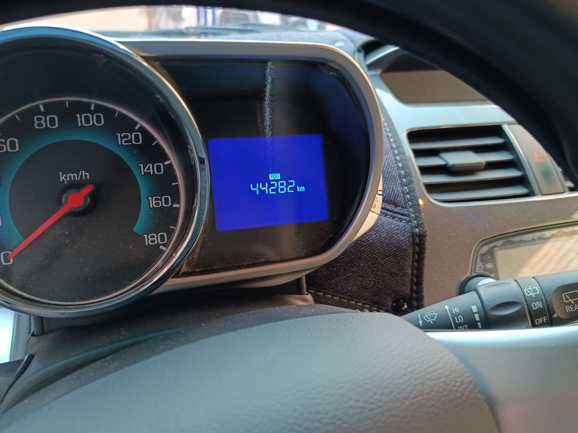 Продается Spark Ravon R2