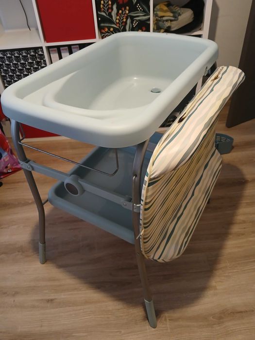 Patut schimbat copil cu cadita Chicco