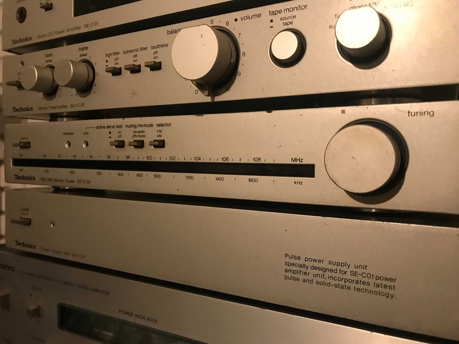 Amplificator de putere Technics cu sursa separata SE-C01 ,SH-C01