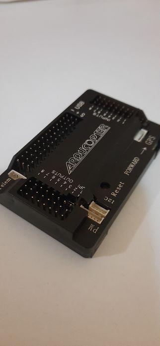 GPS и АВТОПИЛОТ за лодка за захранка или дрон