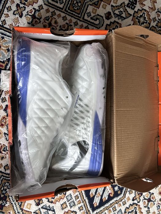 Футзалки новые футзальные кроссовки