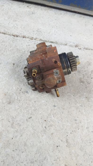 Pompa Inalta Nissan Qashqai 2.0 DCI cod 8200690744 an 2007 - 2015