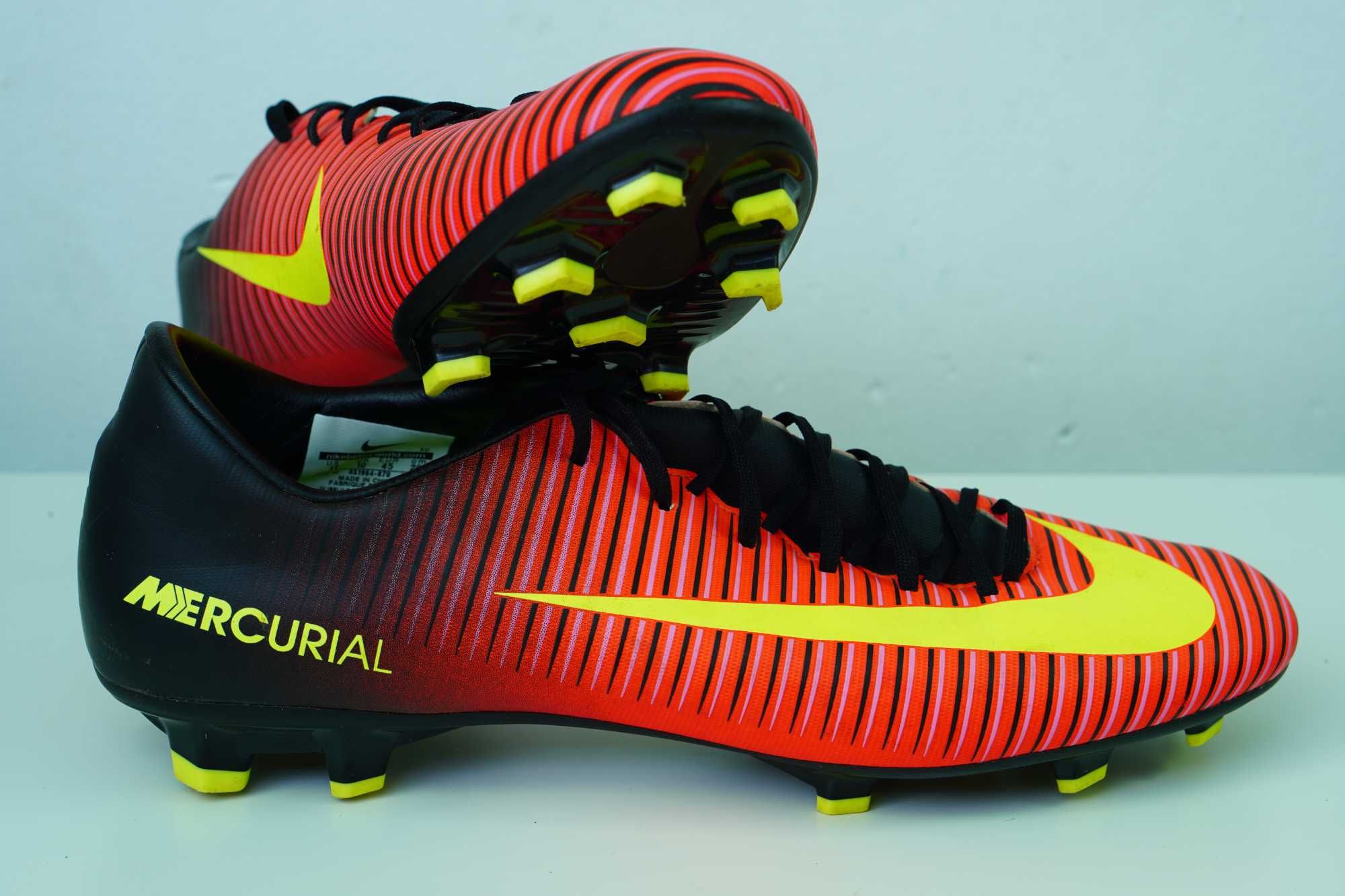 Футболни бутонки - Nike Mercurial