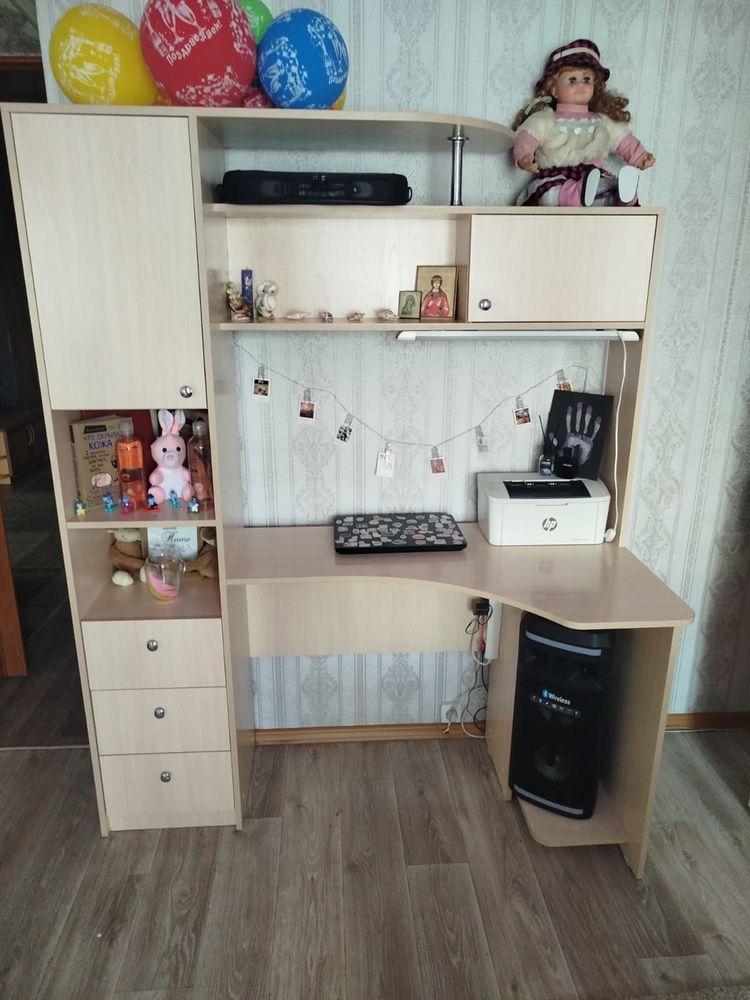 Компьютерный стол