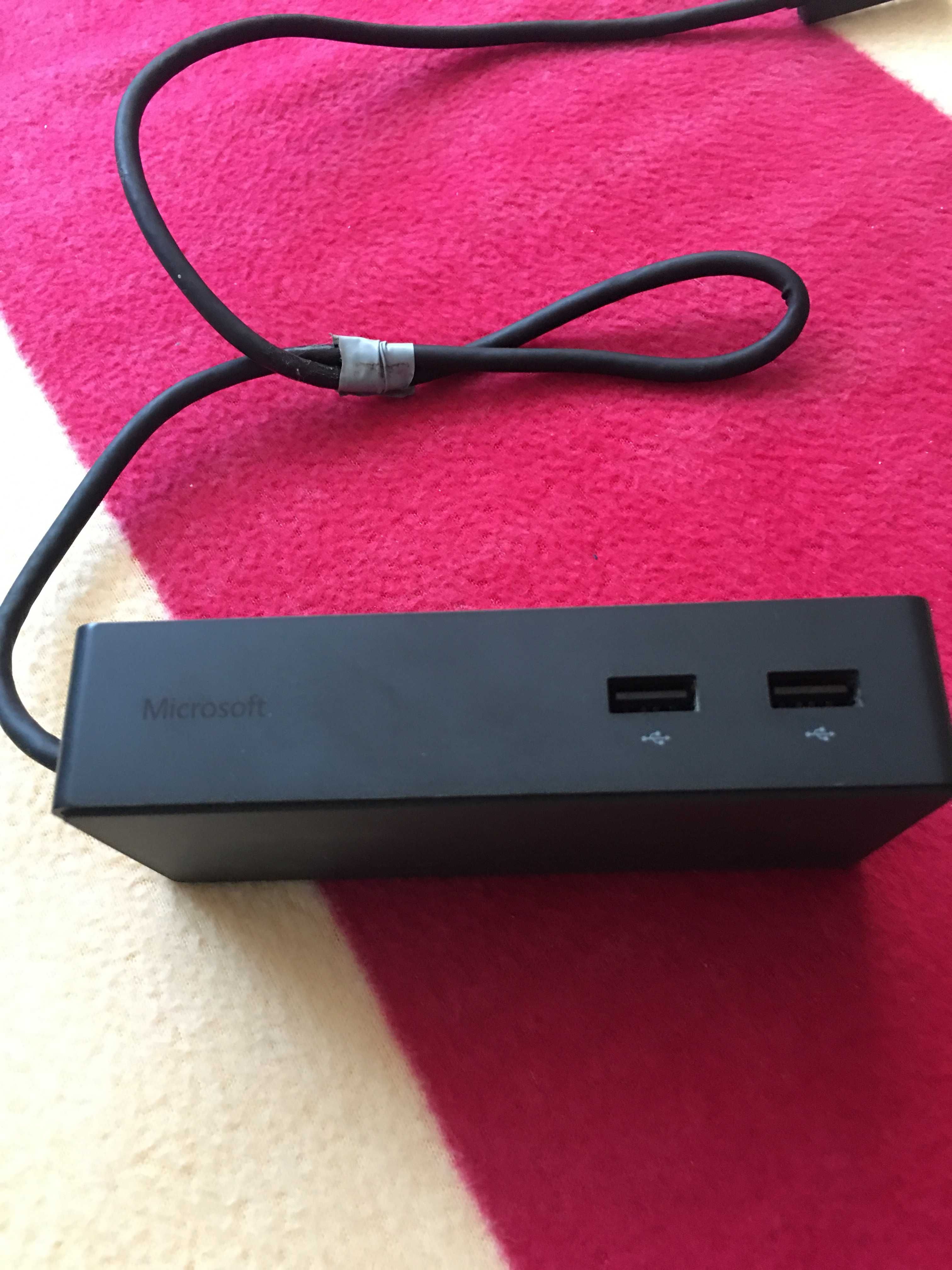 microsoft surface dock 1