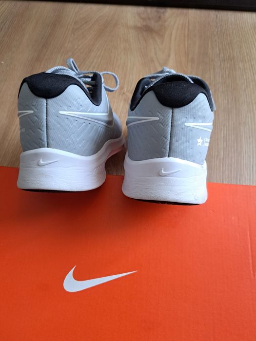 Nike Air Max 270 React, Nike Star Runner, Geox, Puma и Munich