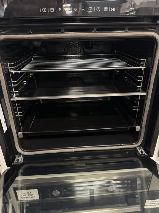 Cuptor electric încorporabil Beko BVM35400XPS