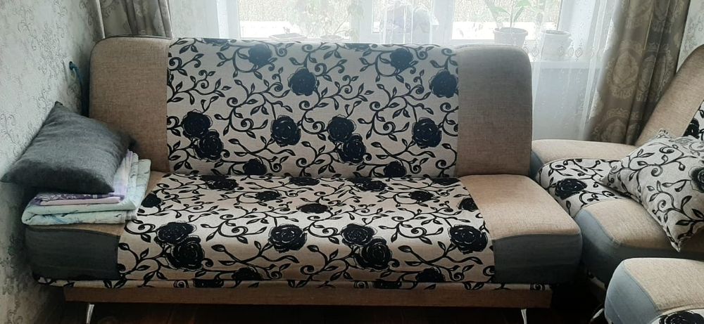 Продам диван с креслом