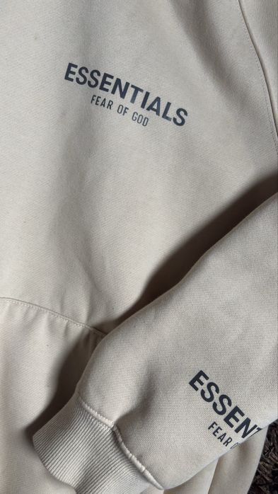 Essentials hoodie
