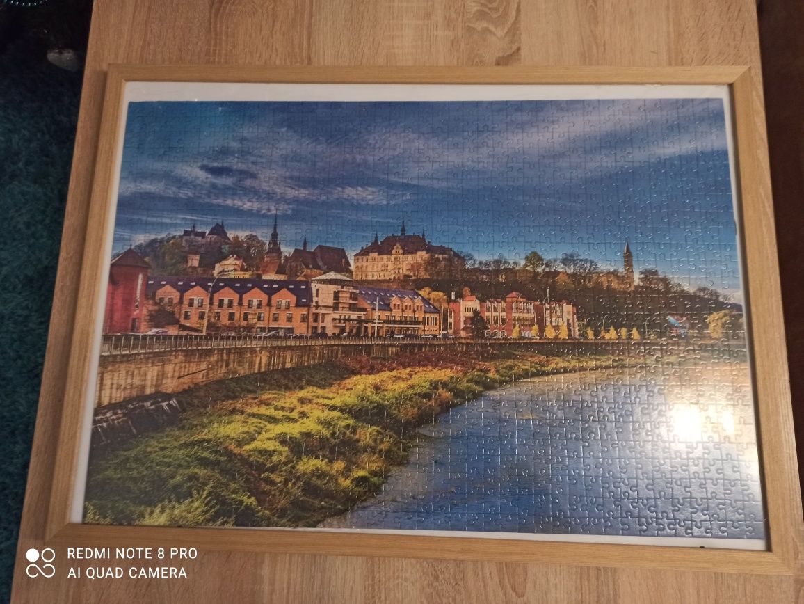 Vând puzzle 1000 buc