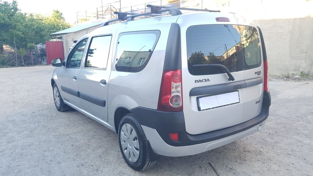 Dacia Logan MCV 1.6 16v ,7 Locuri