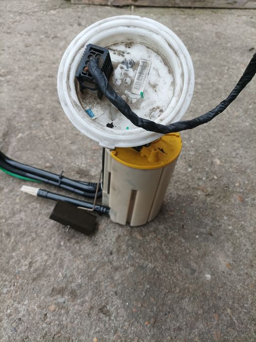 Pompă combustibil cu litrometru rezervor BMW seria 3 E46