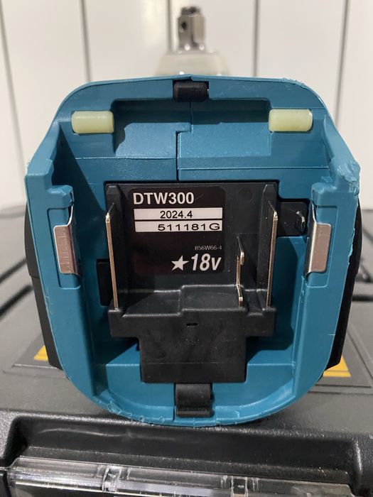 Bosch Flex DTW 300 Brushless