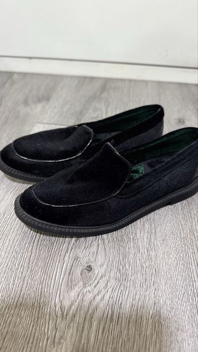 Tufli firmi zara