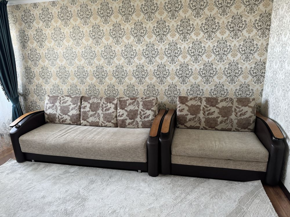 Продается диван в Астане 90 тыс торг срочно