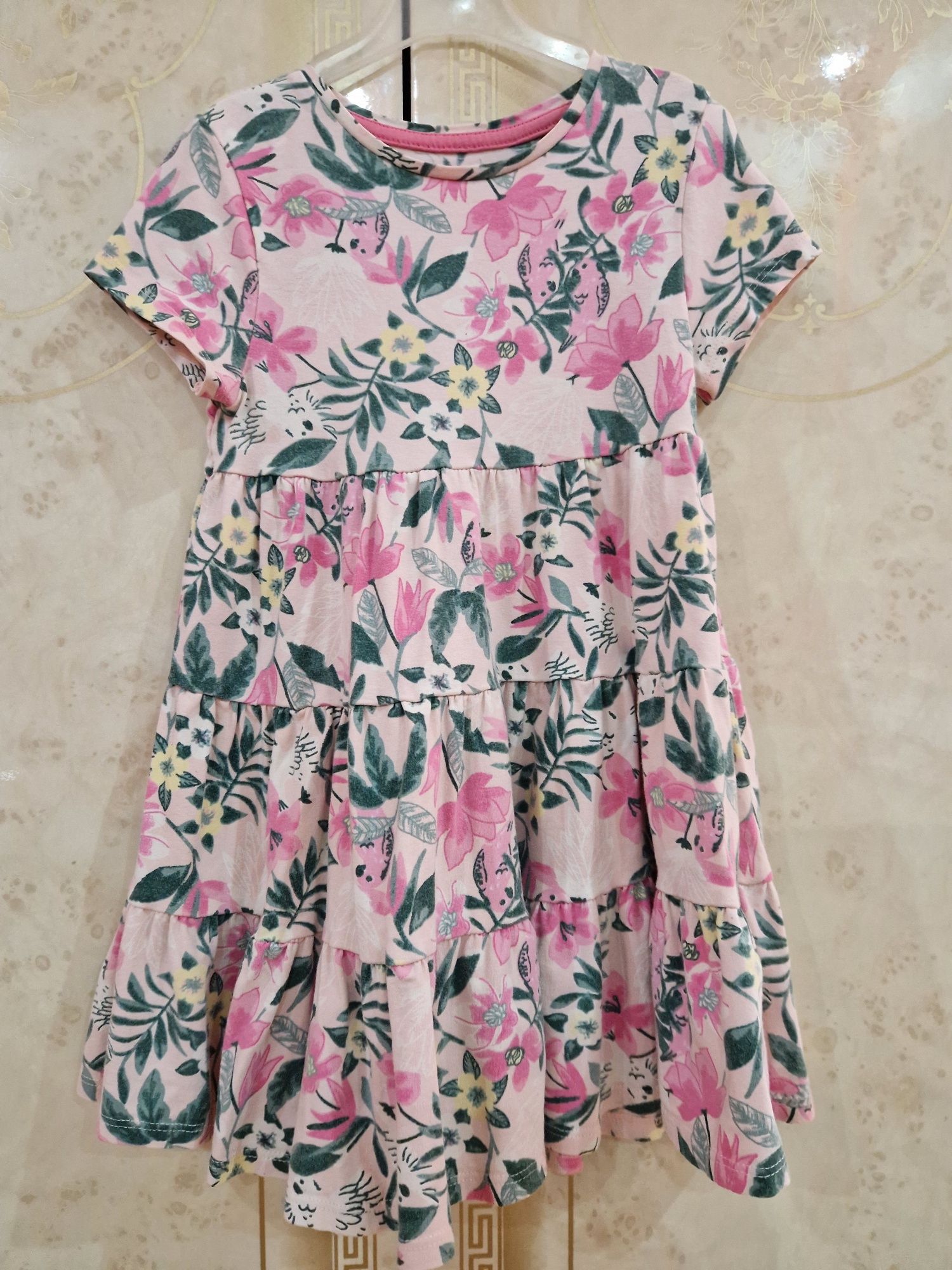 Rochie superba 4-5 ani