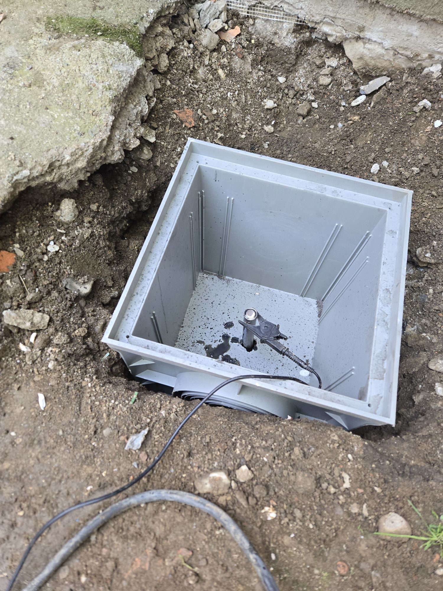 Servicii Împământare locuinta, fotovoltaice AFM