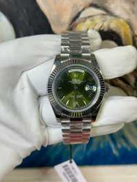 Rolex Day Date 41 MM Green Dial M228239-0033