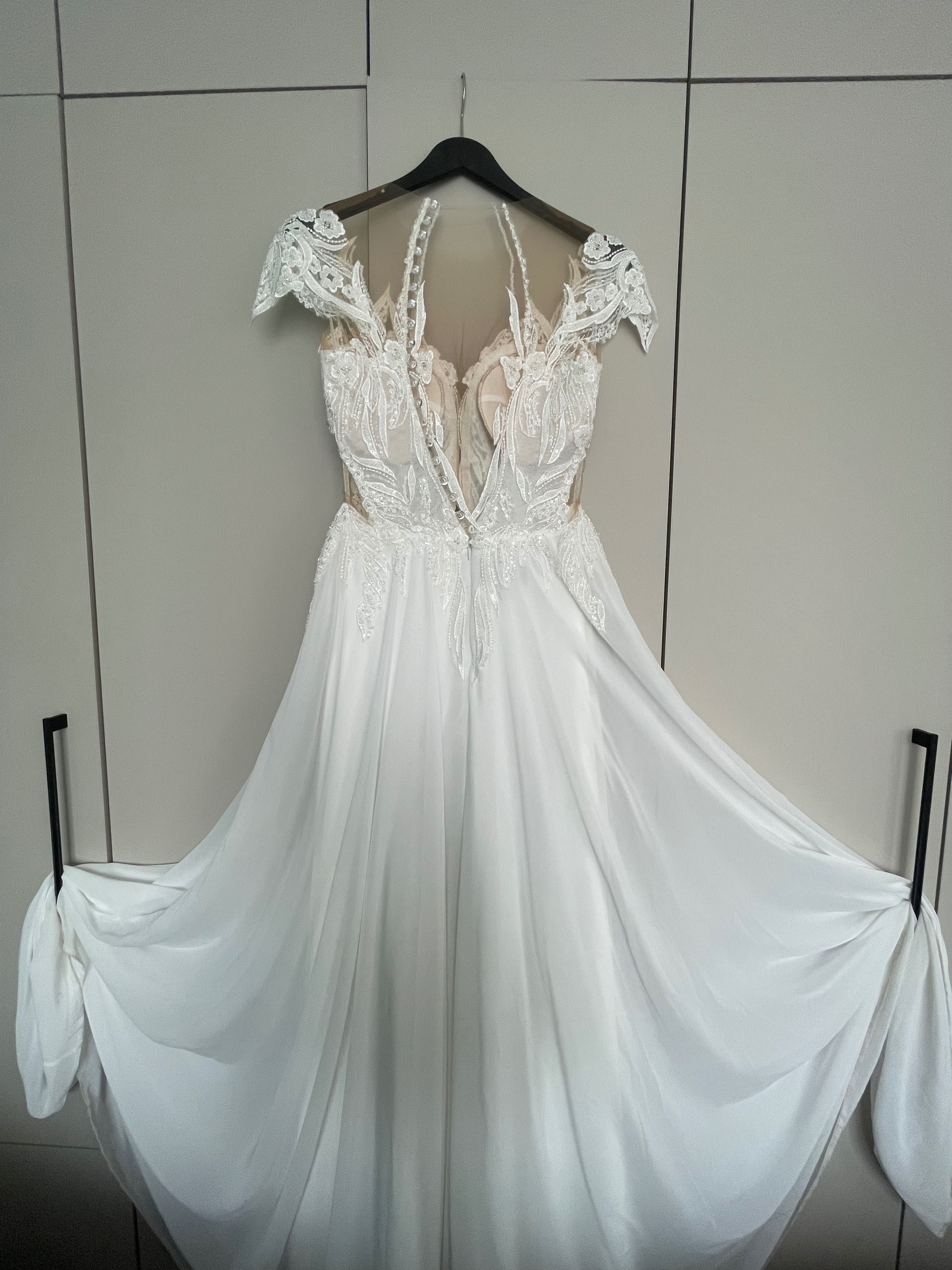 Сватбена рокля от Berna Moda