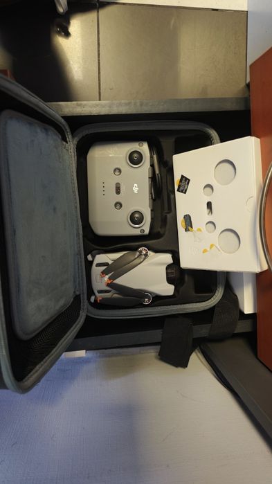 Продам дрона DJI mini 3