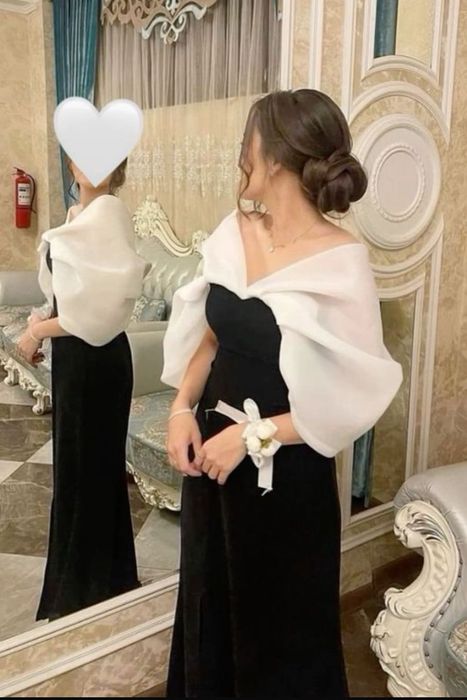 платье с открытыми плечами