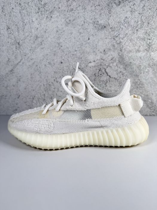 Yeezy Boost 350 V2 Bone