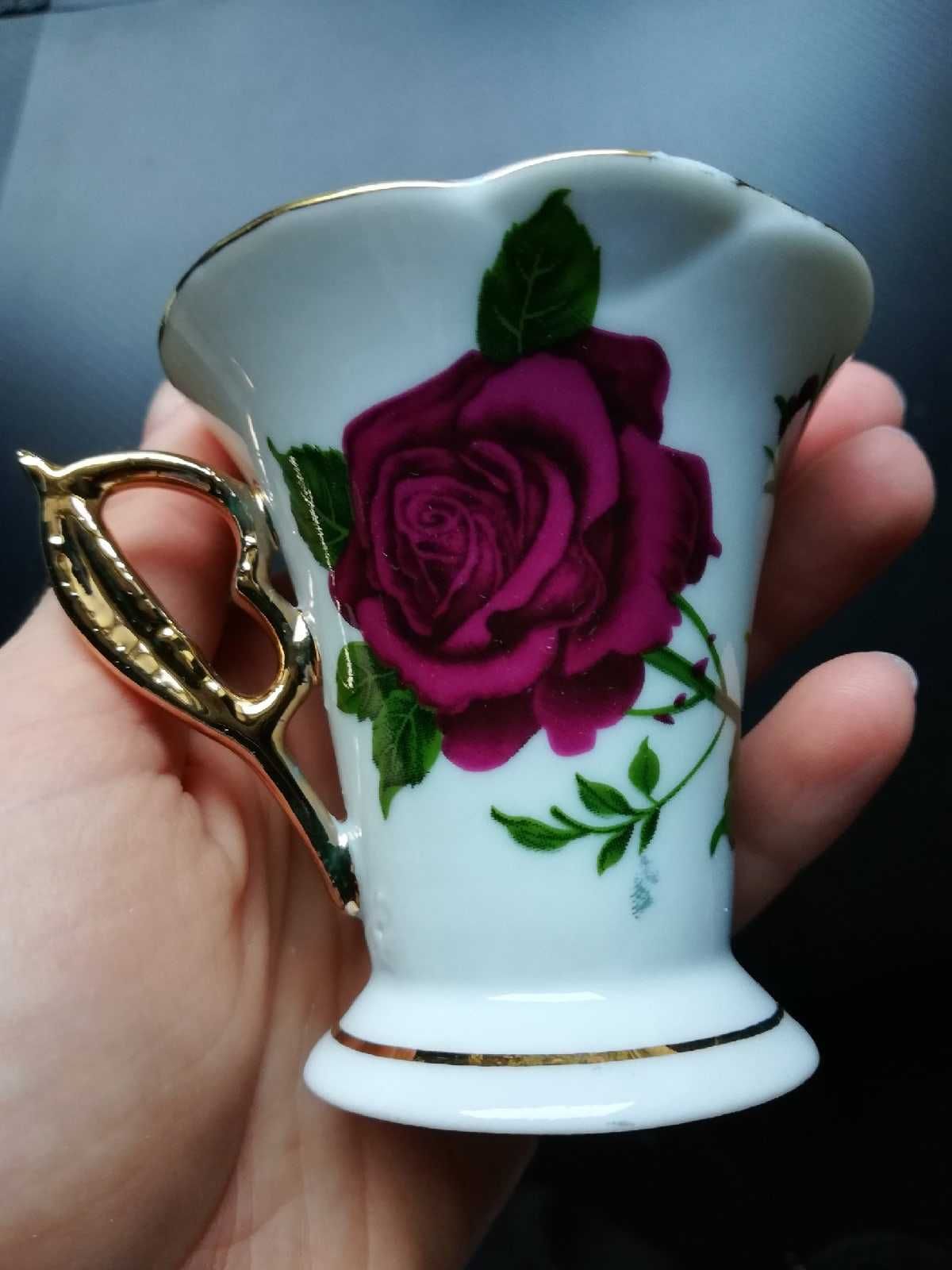Кофейный сервиз розы