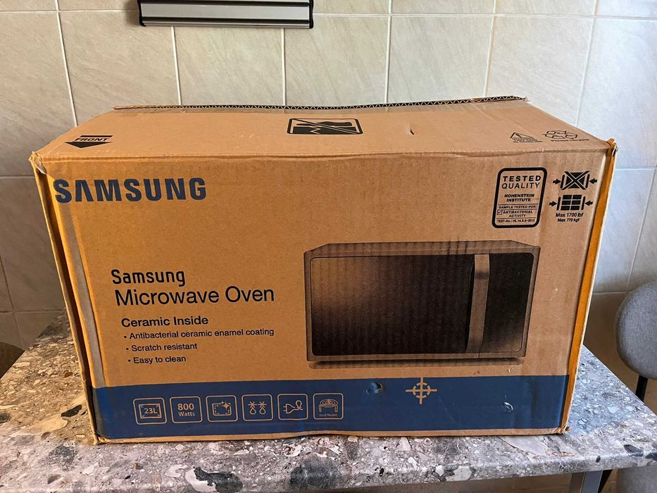 Cuptor cu microunde Samsung MS23F301TAS, argintiu
